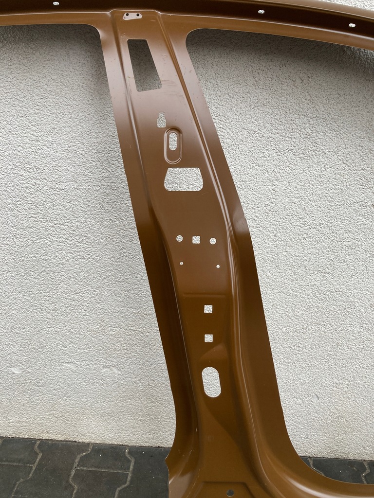 фото №9, Обшивка блок двигуна поріг правий передній tesla 3