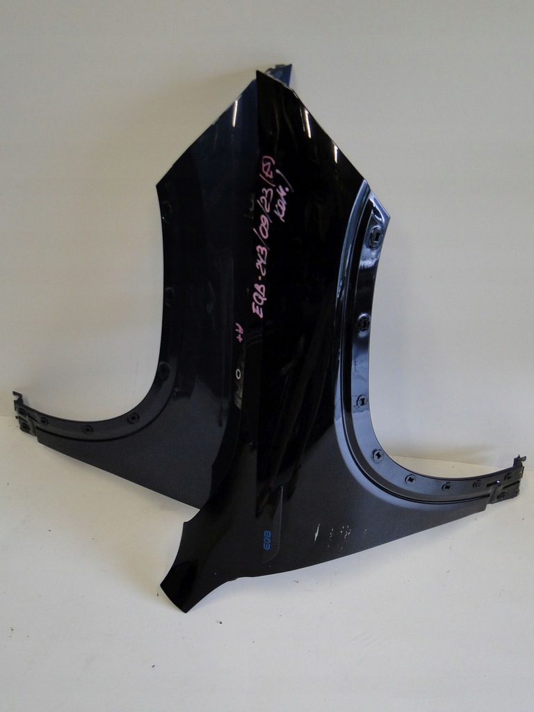 фото №13, Mercedes eqb 243 x243 w243 крила передній правий чорний