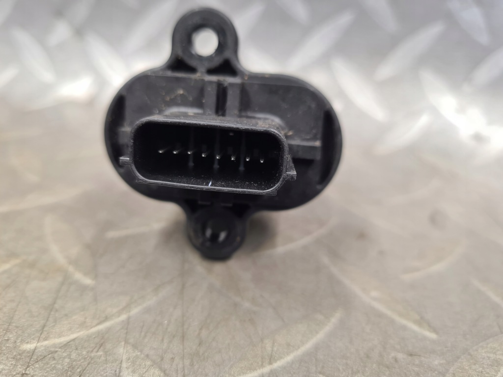 Витратомір zafira iii c 1.4 turbo оригінал 13505433 в Україні