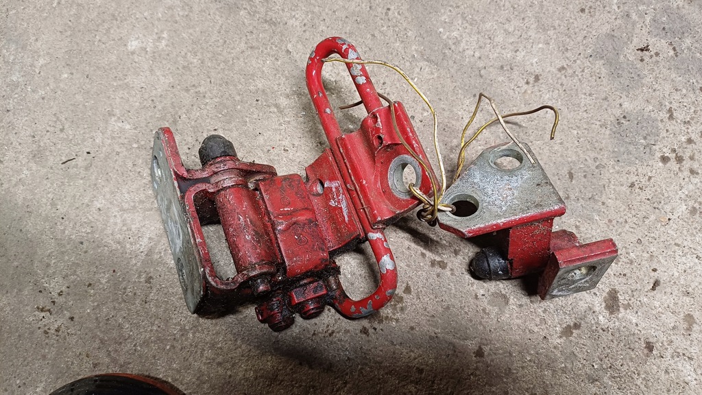 фото №1, Vw passat b7 петля двері правий задня задній