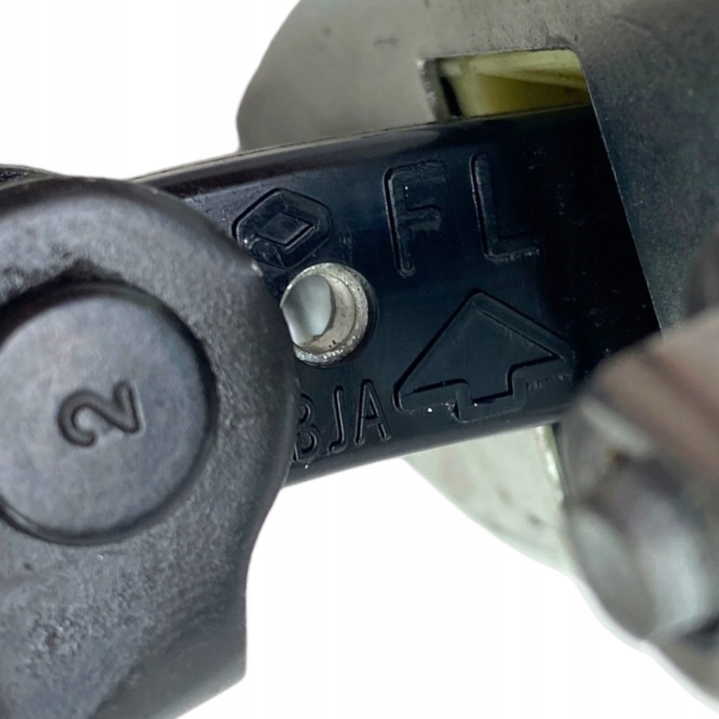 фото №14, Ограничитель дверь перед renault clio v