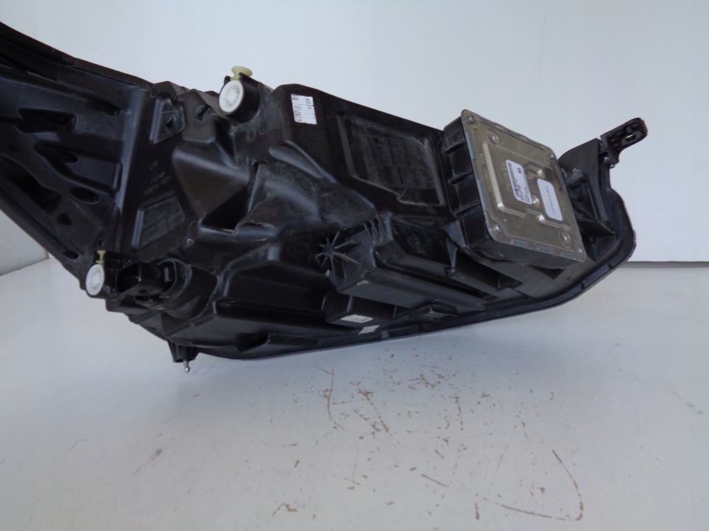 Фара ліва фара ford focus mk4 18- full led Недорого