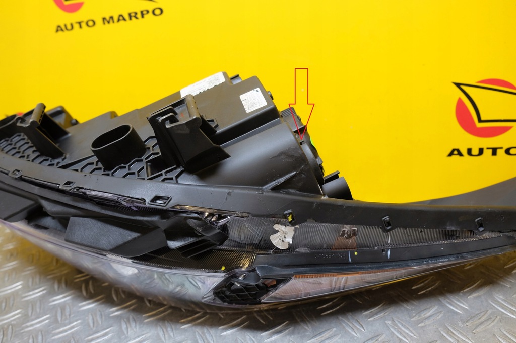 фото №15, Kia cerato forte lift 2021- фара лампа обычная линзованная r usa