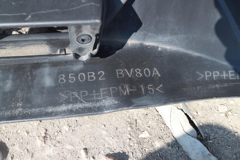 Бампер задний задняя  nissan juke f15 рестайлинг  2014- 85022bv80h Недорого