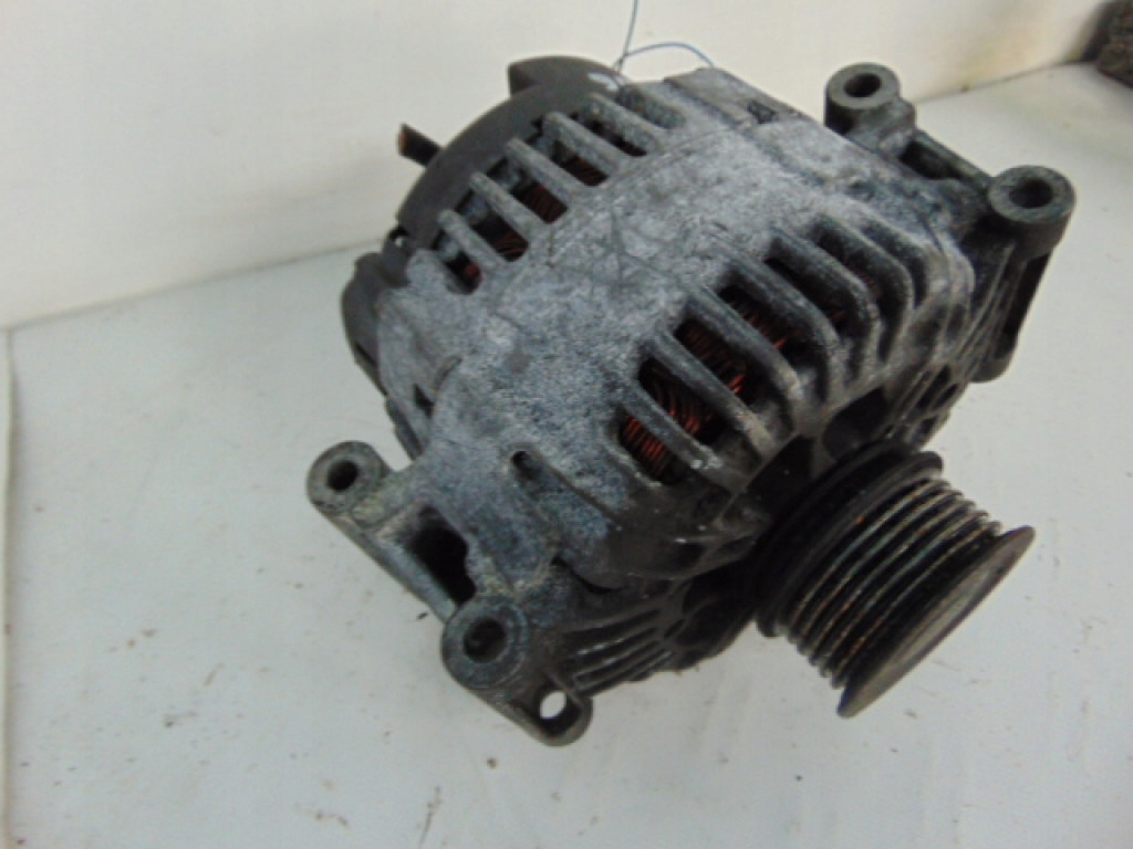 фото №2, Audi a4 генератор ---