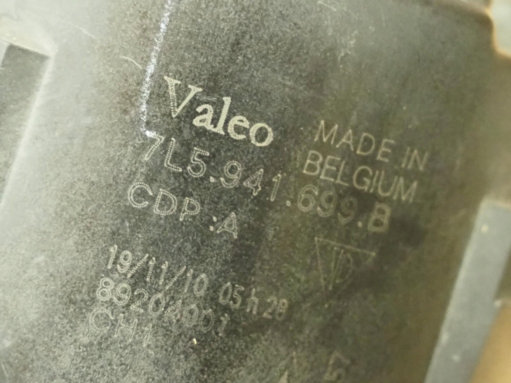 фото №16, Cayenne touareg 7l5 противотуманная фара левый 7l5941699b