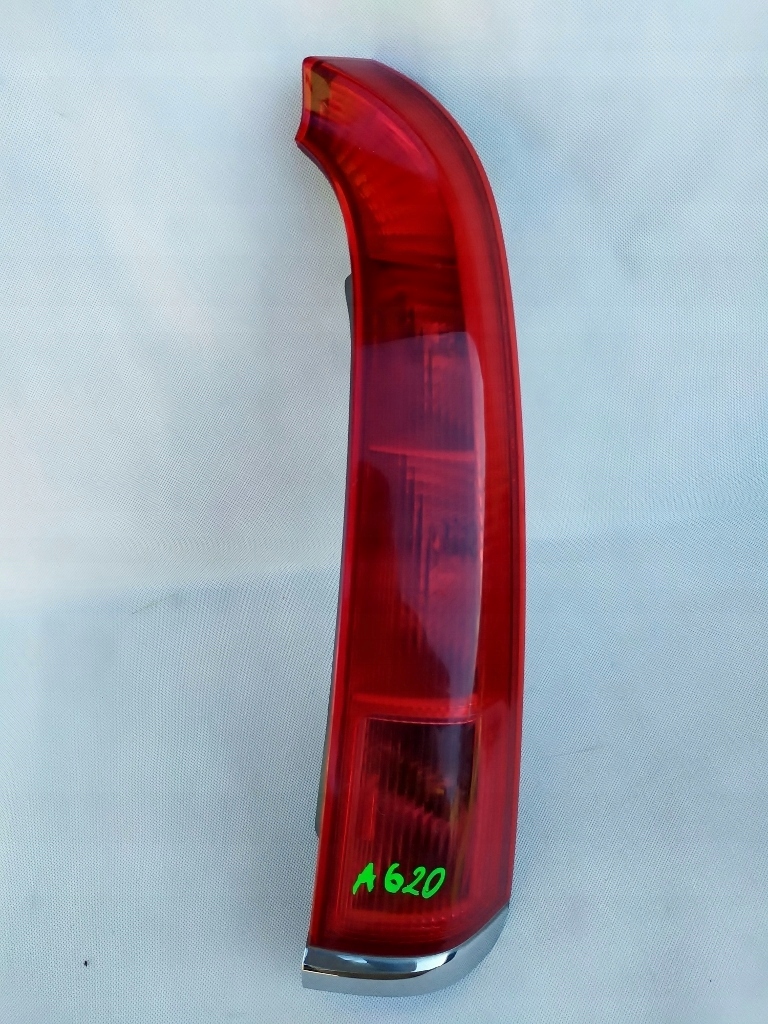 фото №1, Лампа правая задняя honda stream