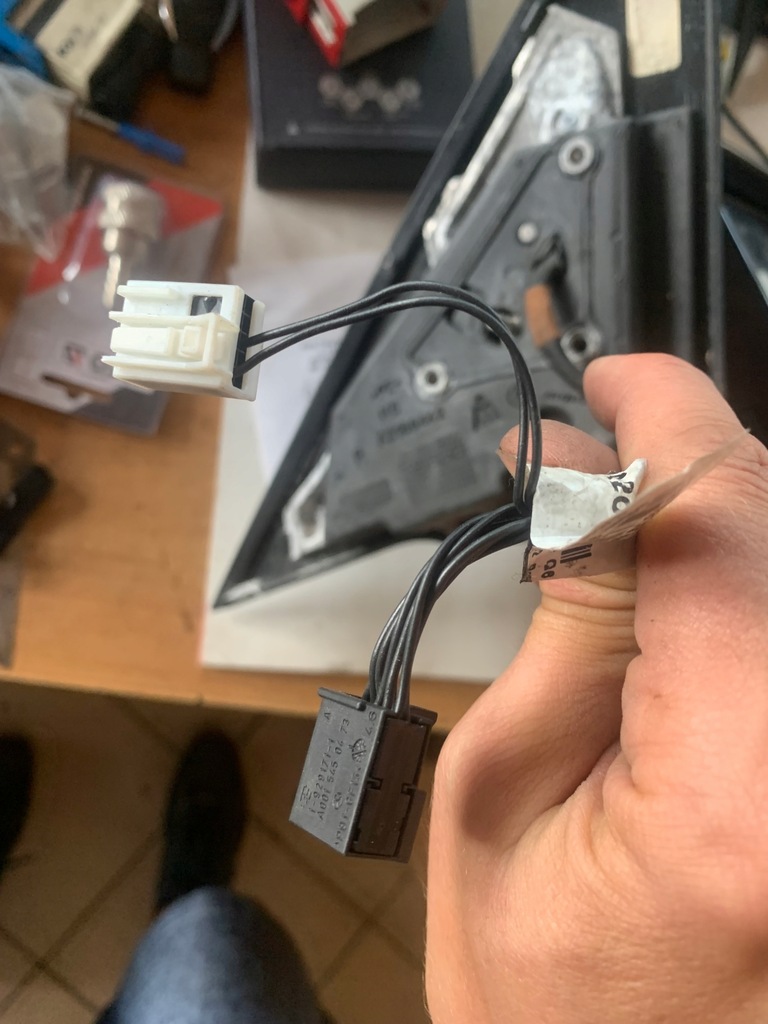 фото №8, Mercedes c klasa w204 lift зеркало датчик мертвого pola 8+2 кабели