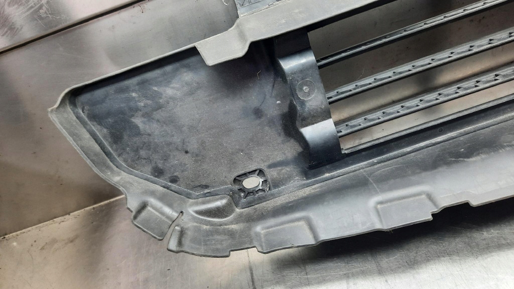 фото №9, Шторка жалюзі впуск повітря оригінальний номер 31455423 volvo xc40 ii 18-