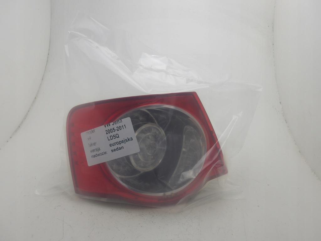 фото №12, Vw jetta v 05-11 лампа задняя левая w крыло задняя 1k5945095g europa оригинальный номер