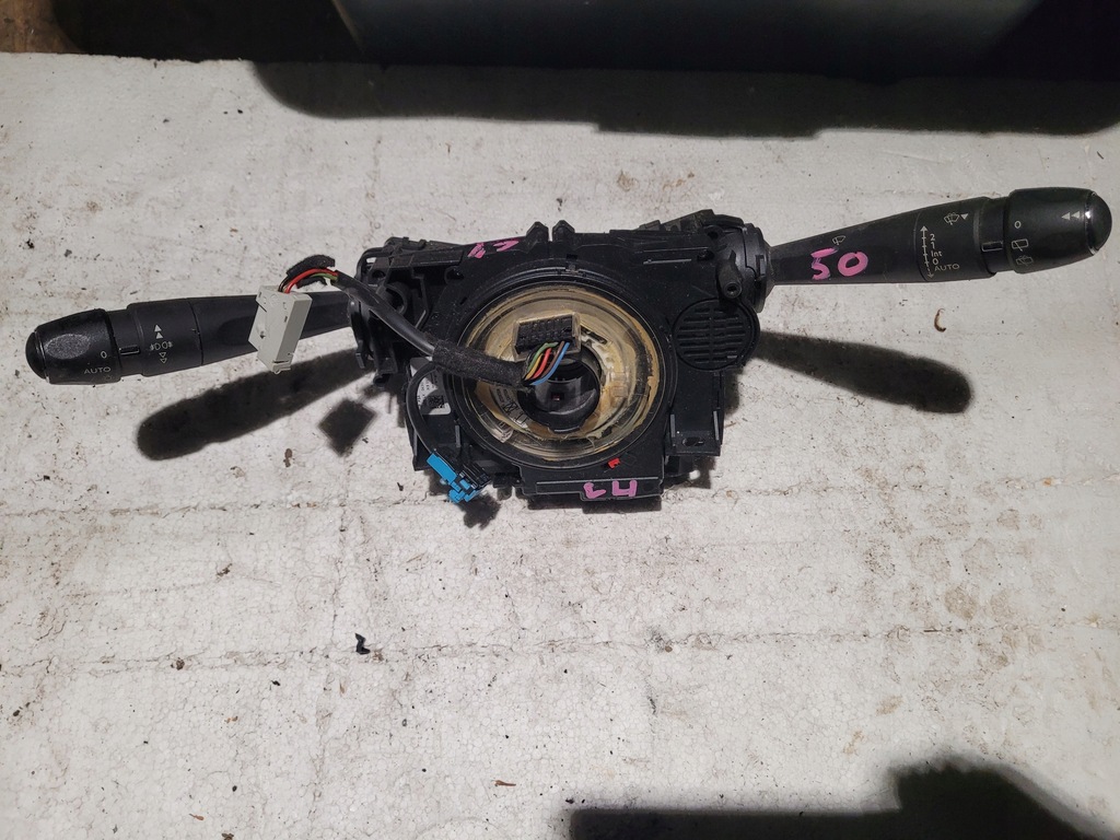 фото №1, Переключатель комбинированный света psa 96759252xt