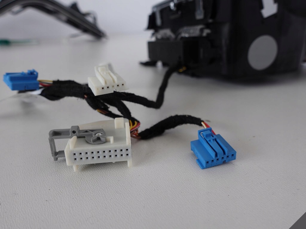 фото №8, Mercedes glc x253 w205 бардачок панель средний