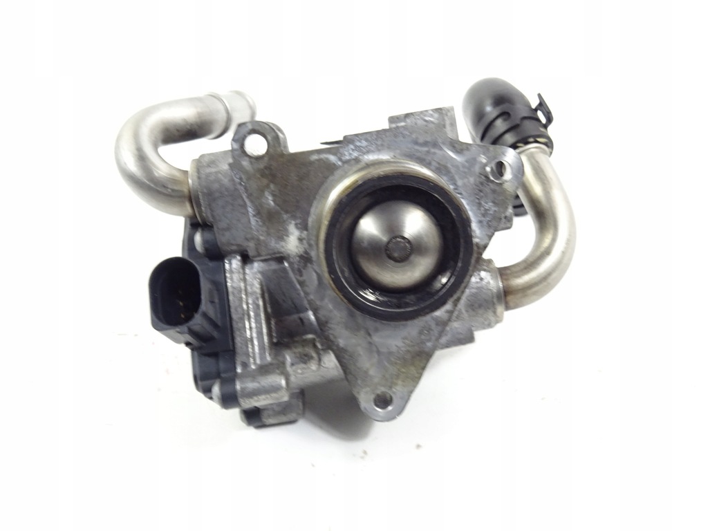 фото №9, Audi a1 8x lift 1.6 tdi клапан erg шланг 04l131501r v110 04l121058ac