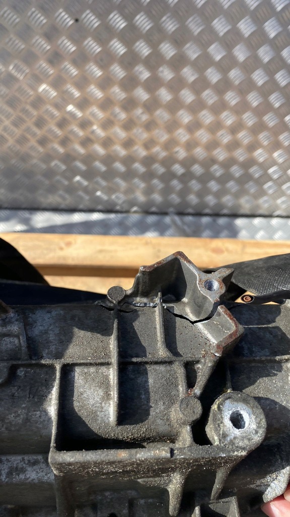 Citroen c5 407 двигун 2.2 hdi 10dz47 4ht Недорого