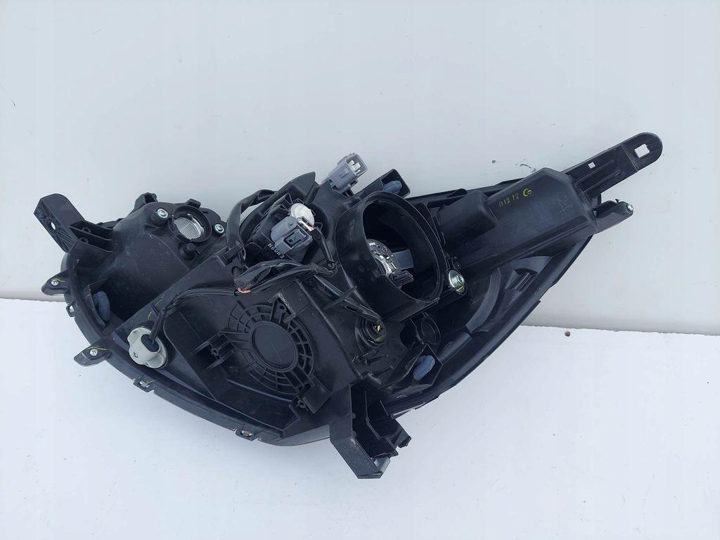 фото №7, Space star ii mirage лампа правая перед ксенон