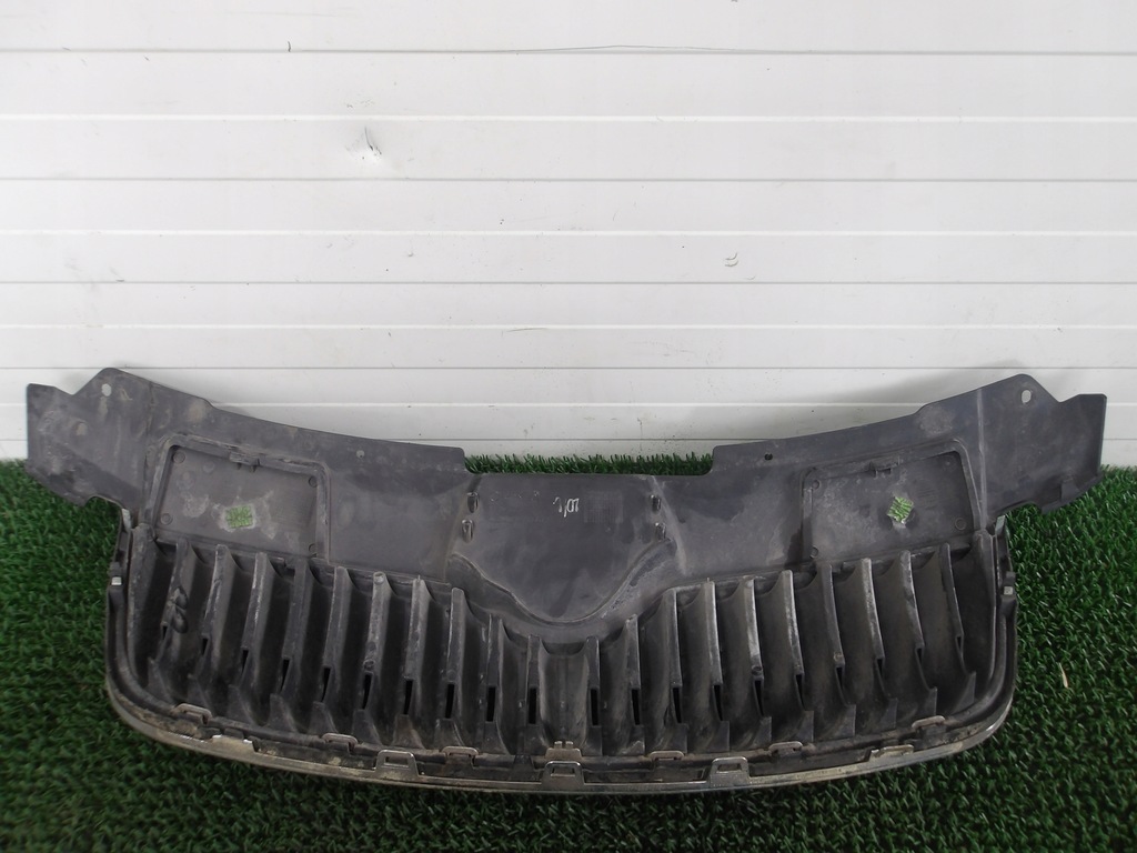 фото №7, Skoda roomster ii 06-10 решётка радиатора решётка радиатора передняя перед 5j0853668a оригинальный номер