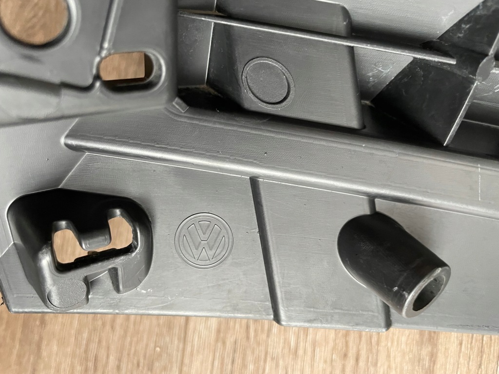 фото №11, Vw polo vi 17-21 решітка рамка протитуманної фари права 2g оригінальний номер