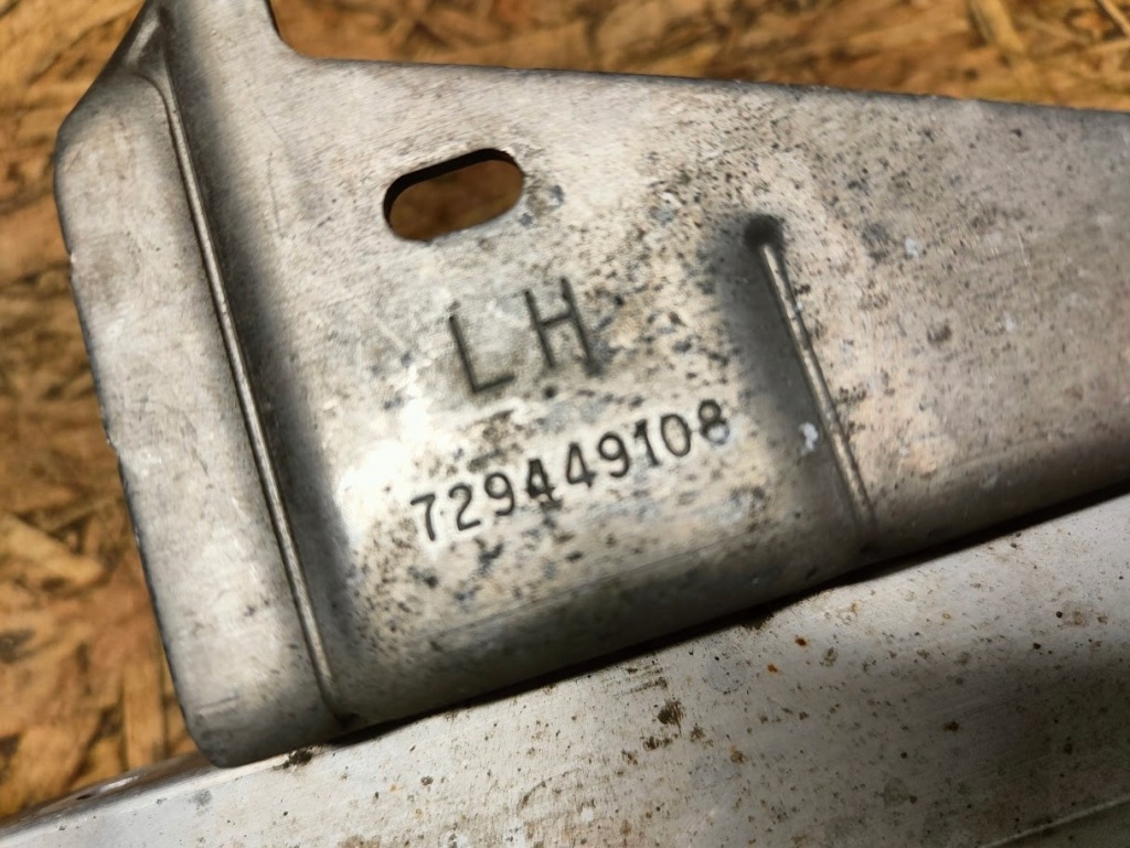 фото №7, Кронштейн лампы левый bmw x5 f15 729449108