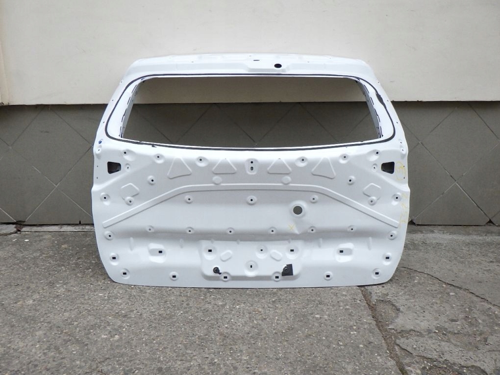 фото №1, Kia sportage v 5 21- крышка багажника задняя