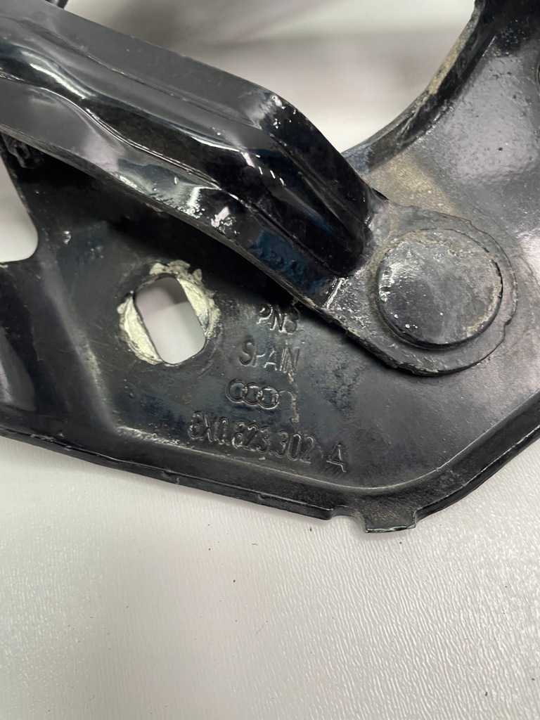 фото №5, Audi a1 8x петля петлі капот чорні ly9b 8x0823301a 8x0823302a