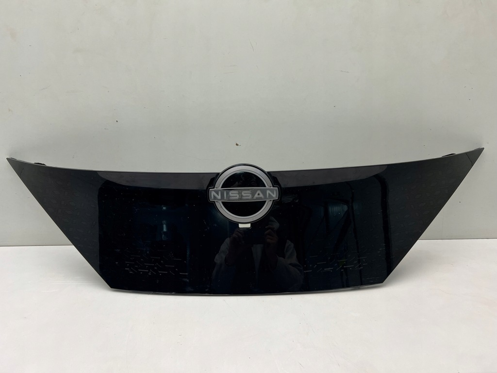 фото №1, Nissan ariya решётка радиатора решётка радиатора эмблема бампера передний оригинал 22-