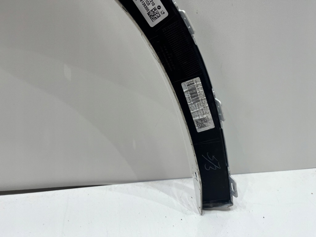 Bmw x1 u11 m-pakiet молдинг крыла задний  задняя правая 5a01688 Оригинал