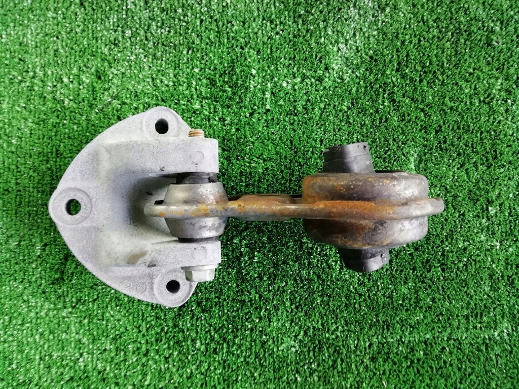 фото №1, Кронштейн подушка двигуна renault master iii 93860700
