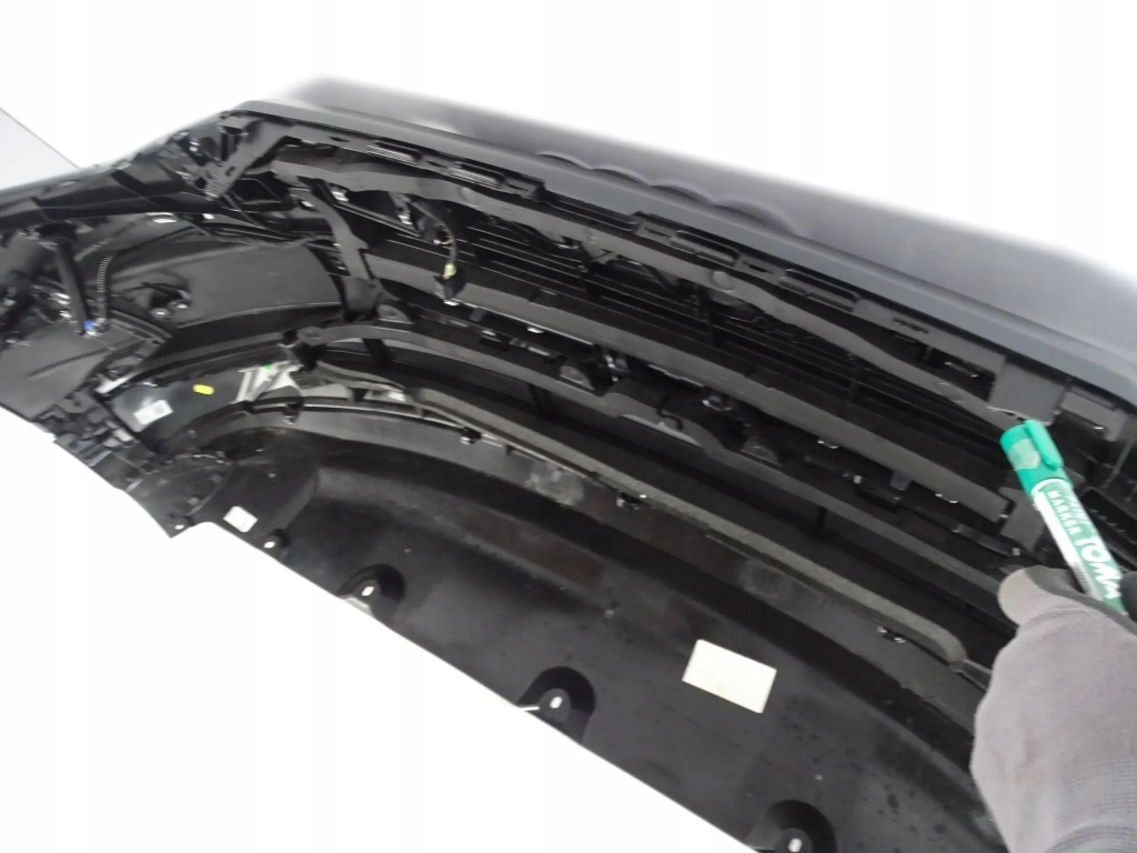 фото №10, Бампер перед передній audi e-tron 4ke