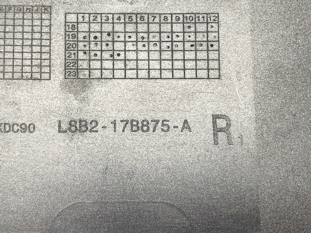 фото №10, Land rover defender ii рамка лампи перед права