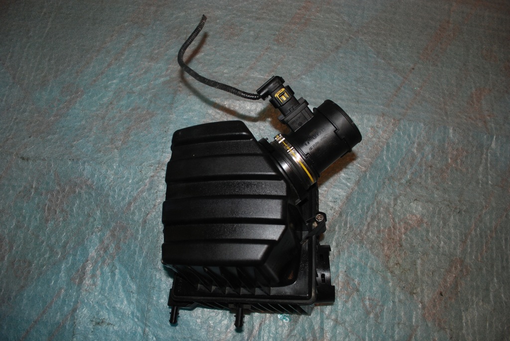 фото №1, Корпус фільтра повітря jeep compass renegade fiat 500x 1235442s02 17 r.-