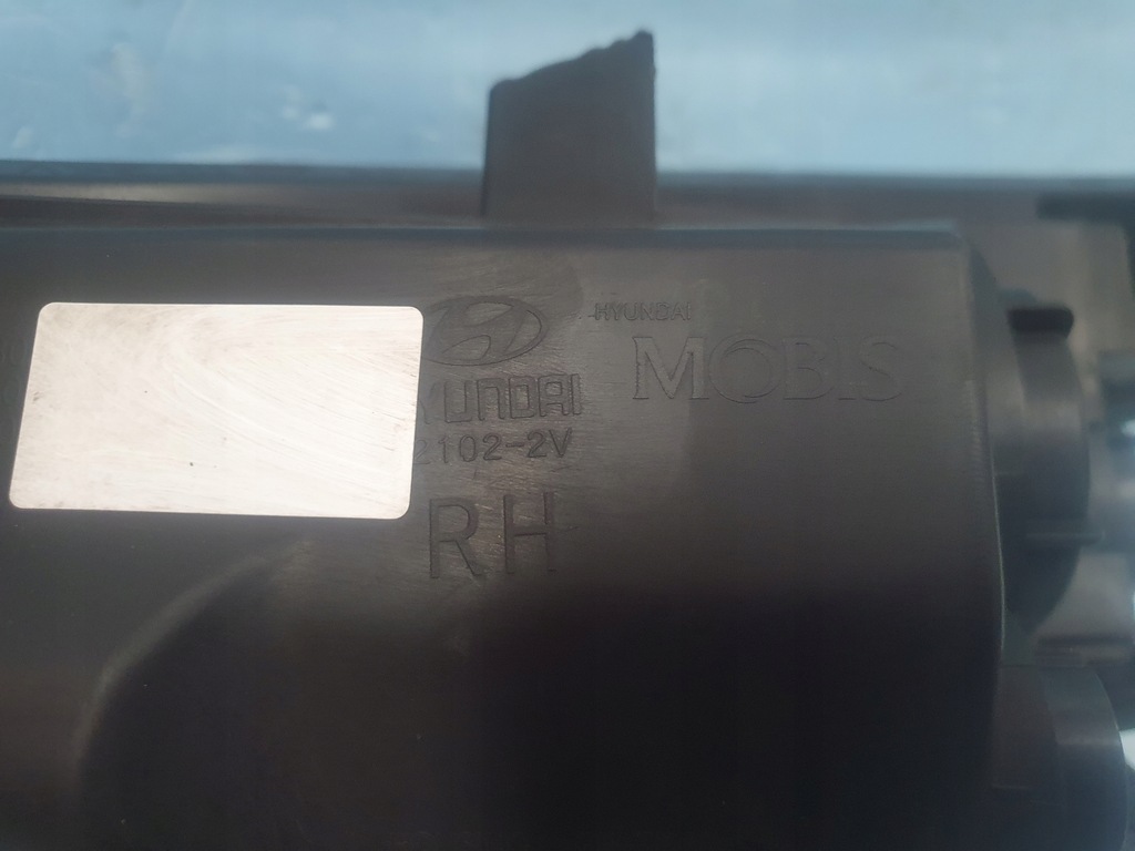 фото №5, Лампа hyundai veloster i звичайна + led права перед