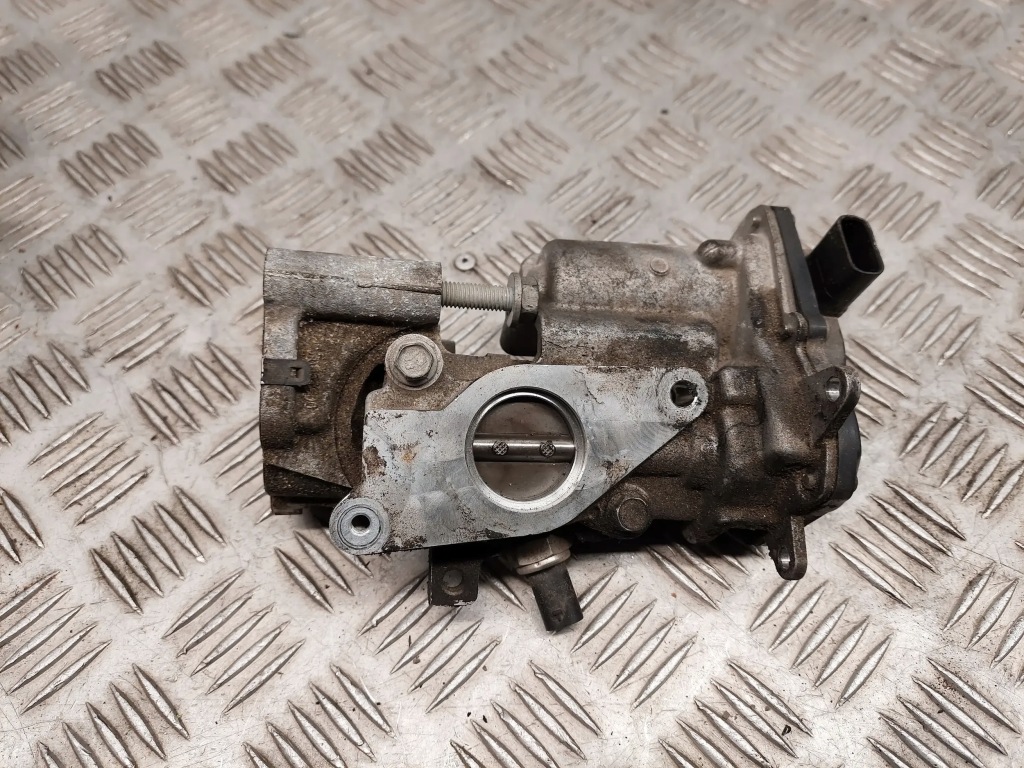 Alfa romeo stelvio giulia 04861879ab 2.0 бензин клапаны egr Недорого