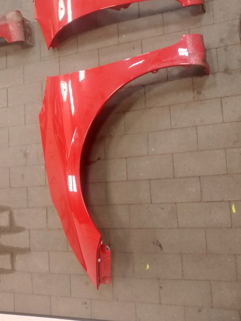 фото №1, Kia ceed 2012- крила лівий червоний