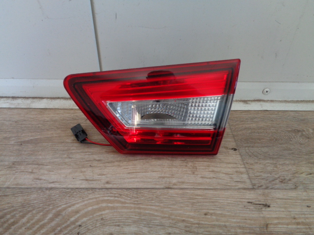 фото №1, Renault clio iv лампа задняя w крышка правая 0891