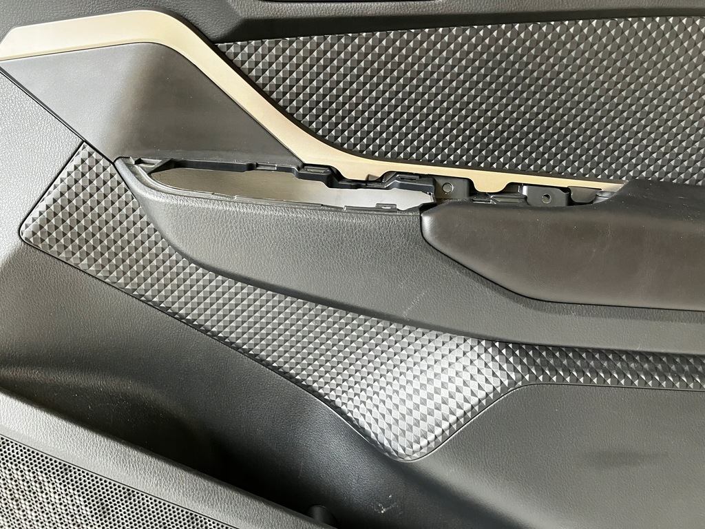 фото №7, Chr c-hr обивка обшивка дверь правый перед чёрный