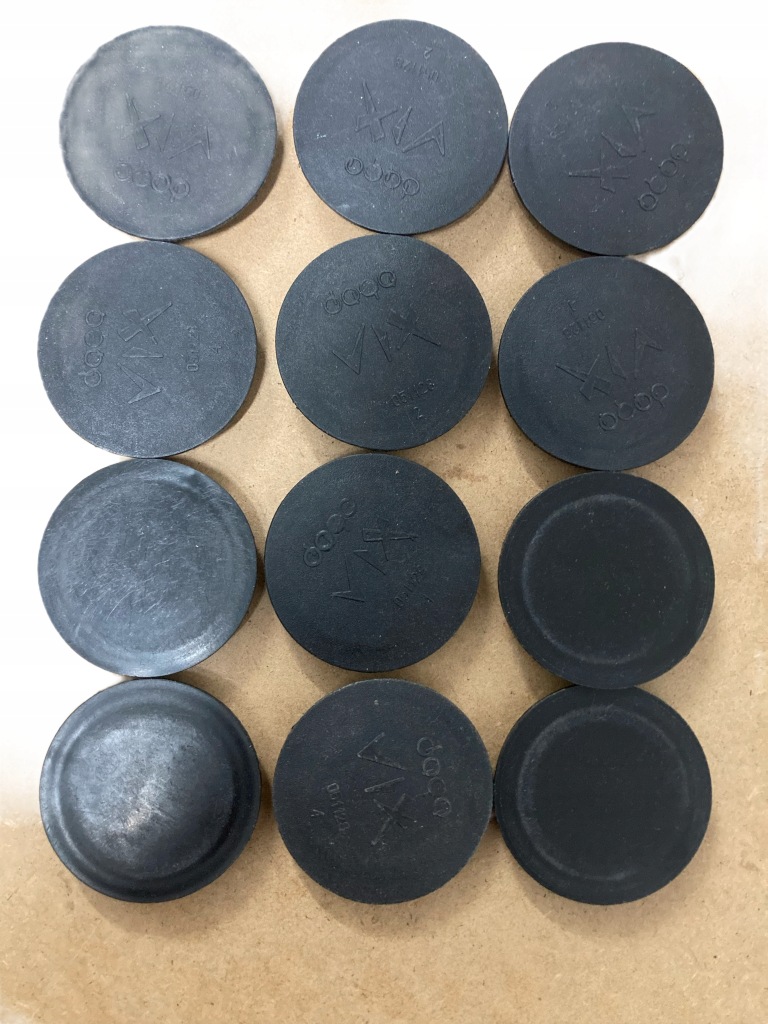 фото №1, Заглушка лонжерон fso 125p polonez nowe оригинал комплект