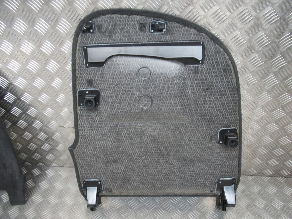 фото №4, Audi r8 42 обшивка підлогова задня 427871920