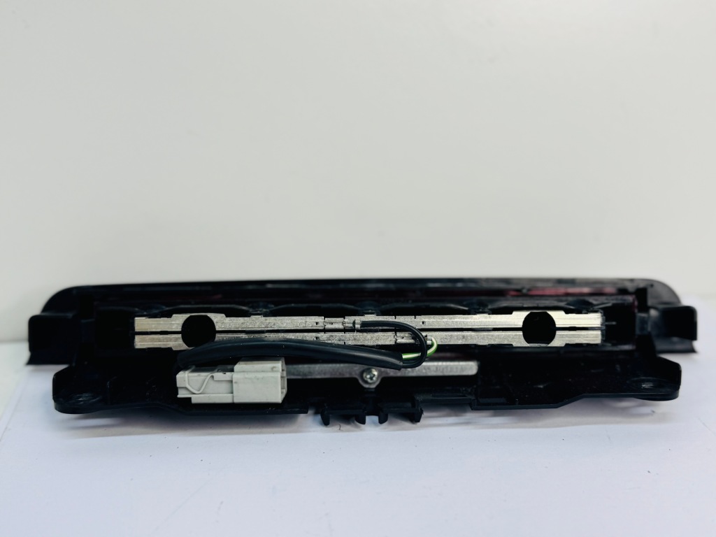 Ліхтар стоп-сигнал honda civic vii hb 89022730 в Україні