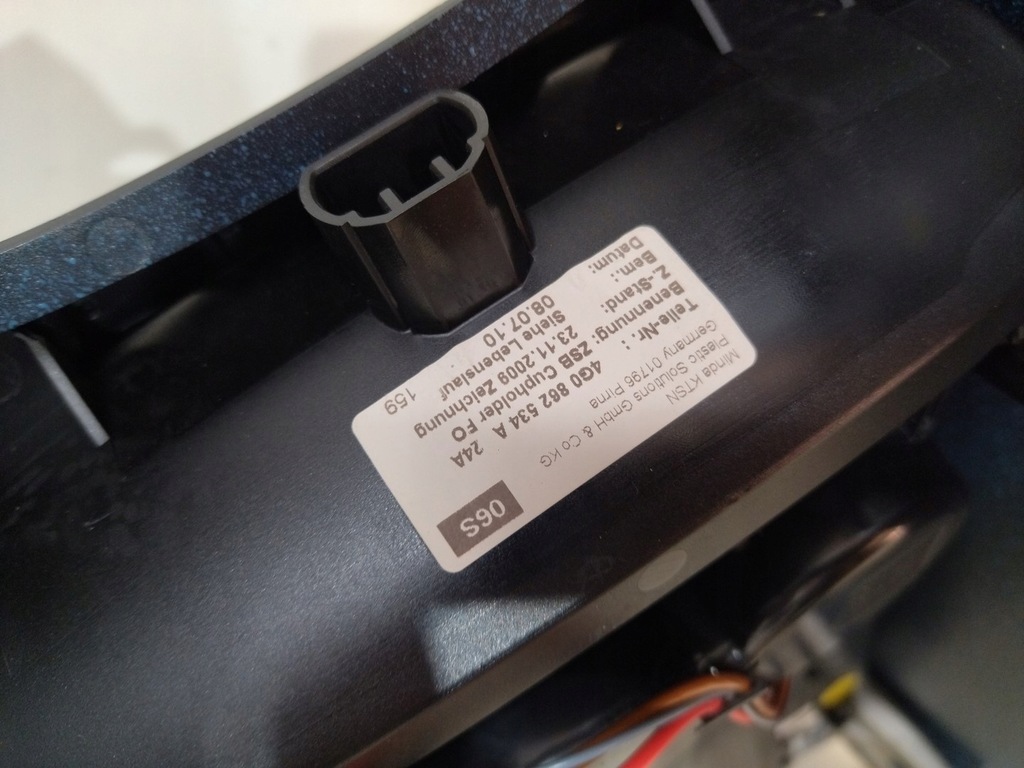 фото №11, 4g0862534a туннель средний soul чёрный кожа белый nić audi a7 4g