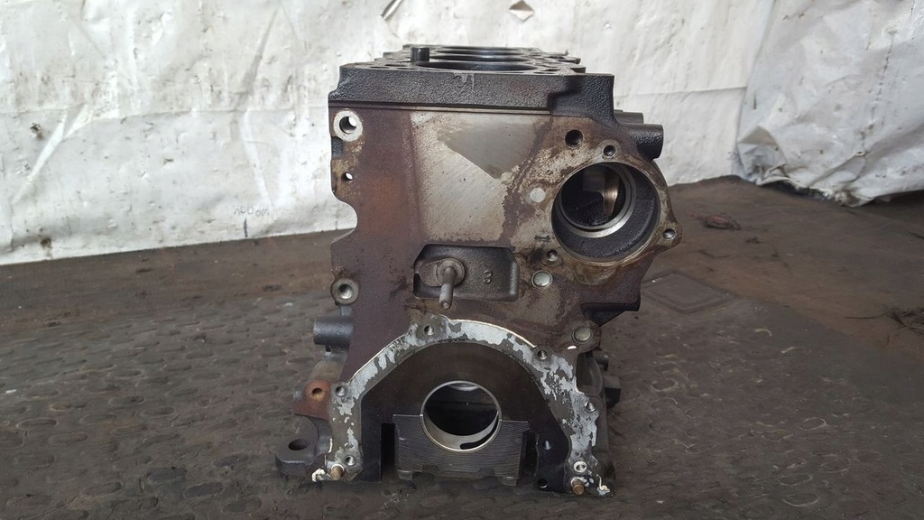 фото №8, Блок двигателя cag audi a4 2,0 tdi