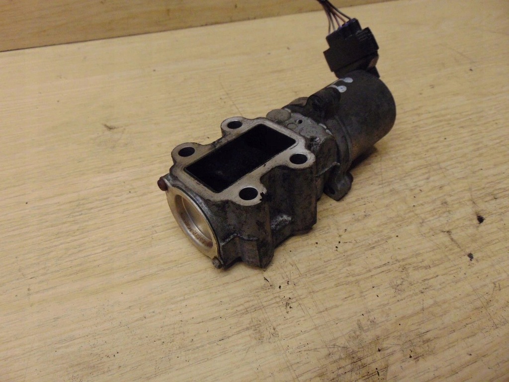 фото №4, Клапан egr toyota rav4 iii 2.2d 2.2 d