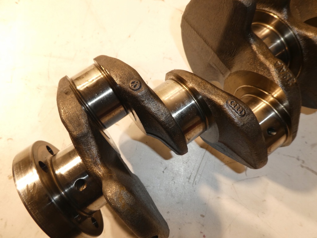 Vw seat skoda audi wał коленчатый 038101aa cbb Недорого