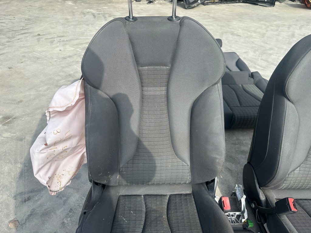 фото №5, Сиденья audi a3 8v sportback решётка ковши обшивки