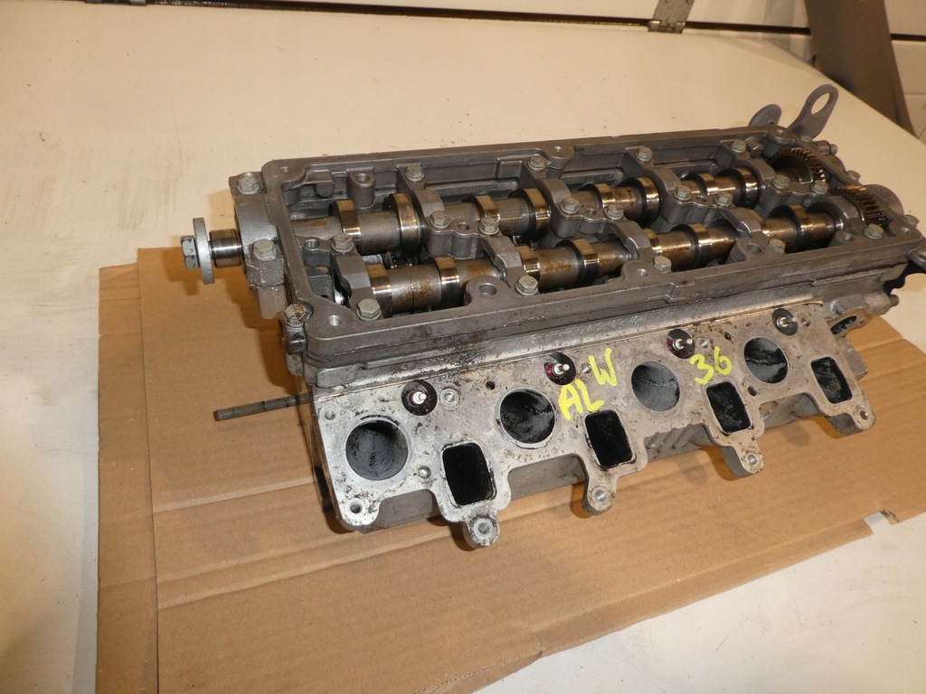 фото №8, Головка vw transporter t5 lift 2.0tdi 03l103373g