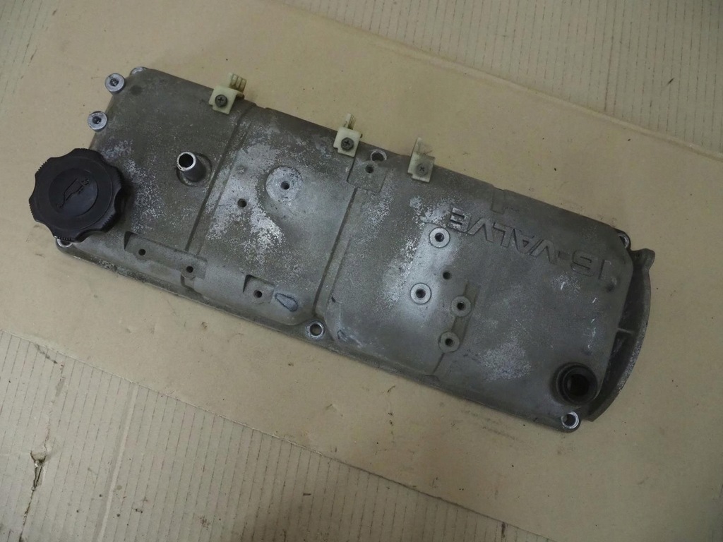 фото №9, Корпус кришка клапанів mazda demio 1 1.5 16v