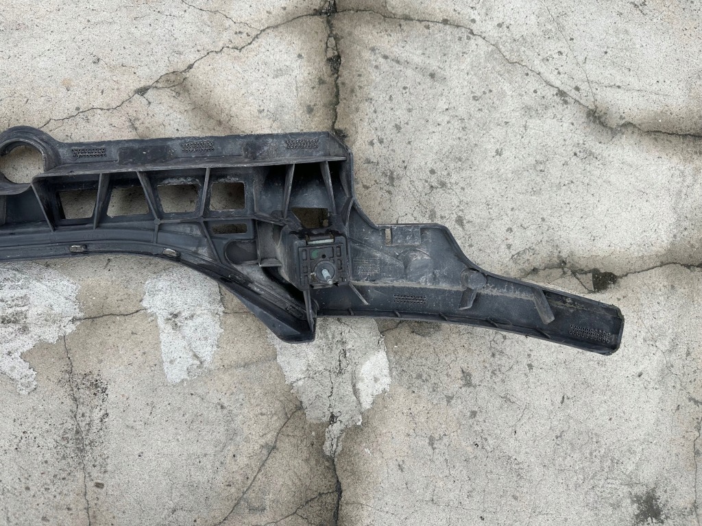 фото №9, Audi a6 c6 усилитель направляющая бампера задняя задний 4f5807385