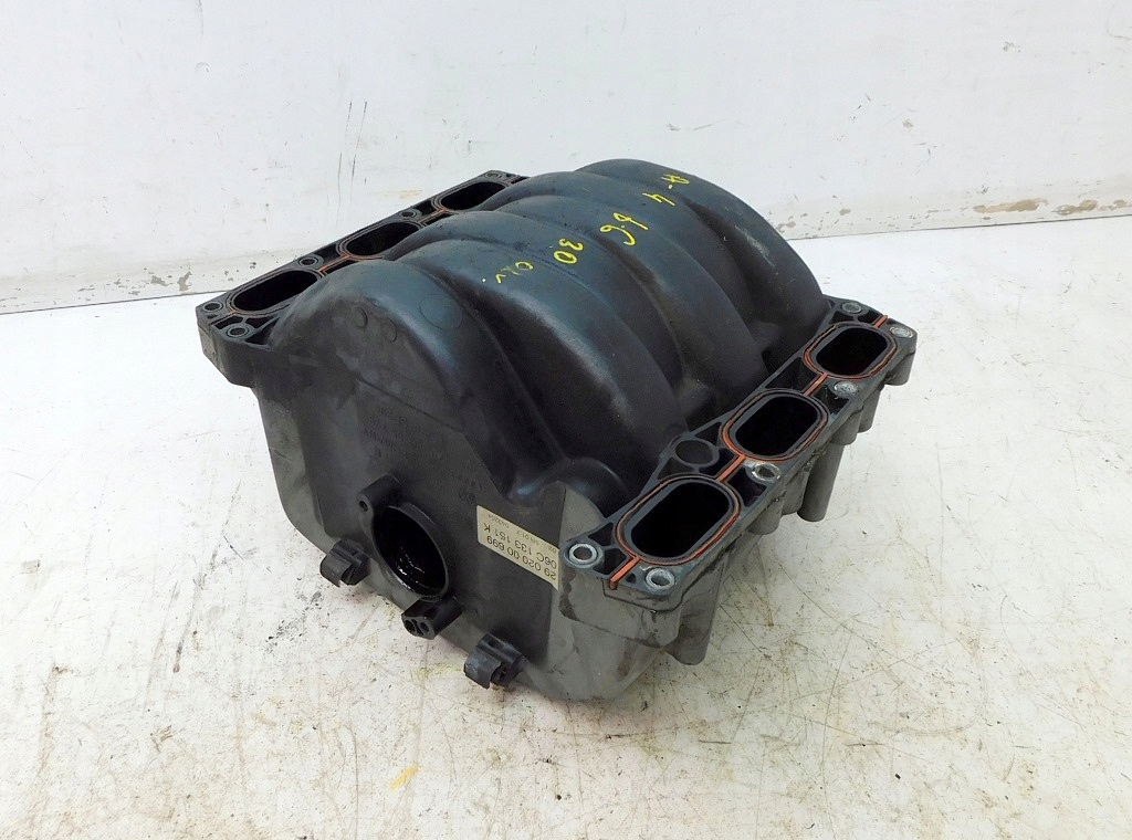 Купити Audi a4 b6 3.0 v6 02r колектор впускний впускний  06c133201e 06c133151k