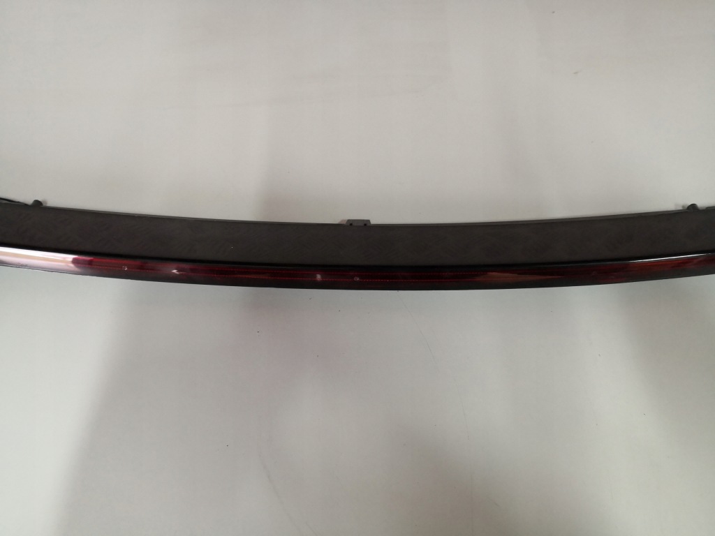 Tesla x третий свет стоп крышка багажника задний  1034340-00 с Разборки