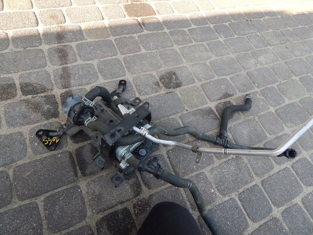 фото №1, Насос wody renault oryg 144b03731r a