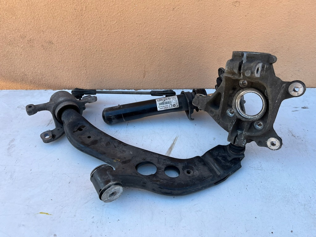 фото №1, Поворотный кулак левая рычаг амортизатор mini f55 f56 f57